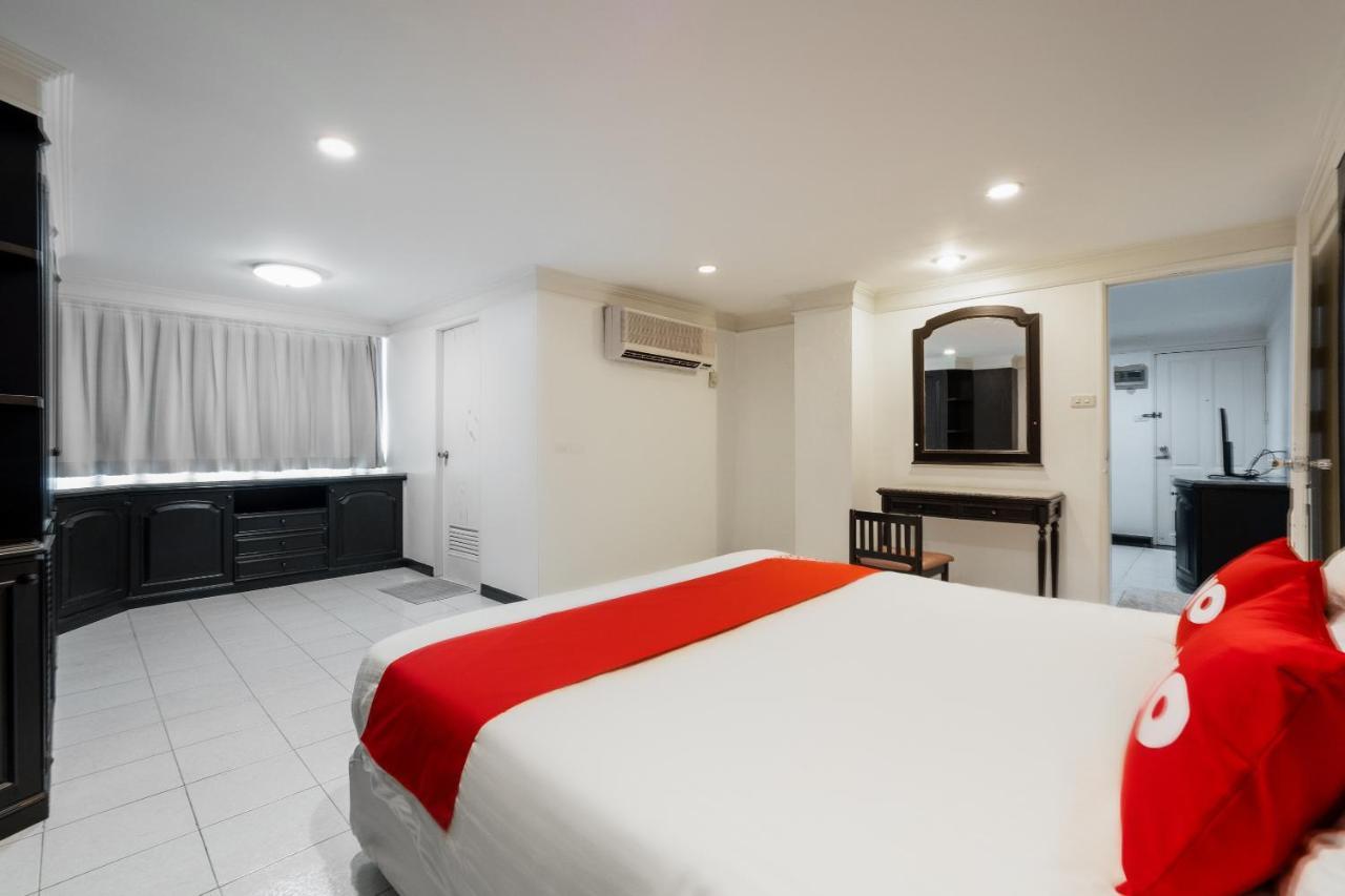 Oyo 1042 Boon'S Residence Bangkok Extérieur photo