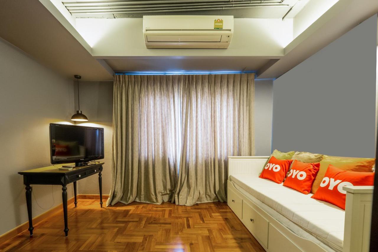 Oyo 1042 Boon'S Residence Bangkok Extérieur photo