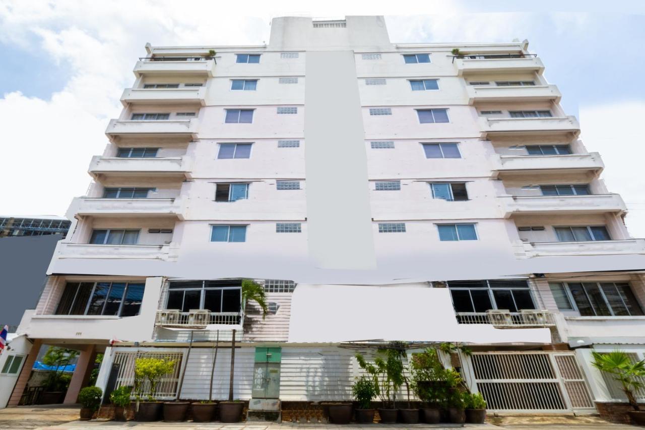 Oyo 1042 Boon'S Residence Bangkok Extérieur photo